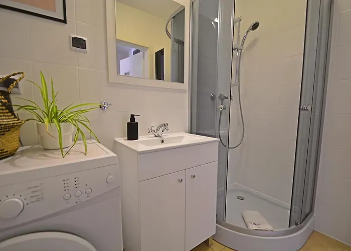 Bryza * Свиноуйсьце