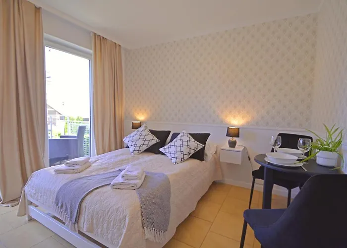 Bryza * Свиноуйсьце